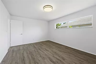 808 SE 32nd Ter, Cape Coral, FL 33904 - Photo 18