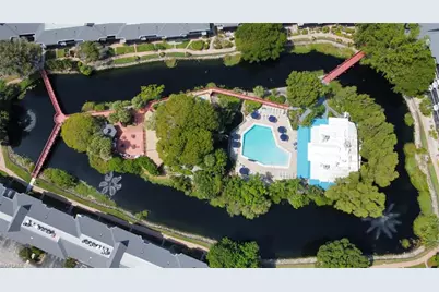 600 Neapolitan Way #454, Naples, FL 34103 - Photo 2