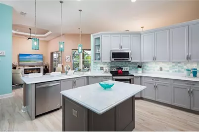 10304 Wishing Stone Ct, Bonita Springs, FL 34135 - Photo 8