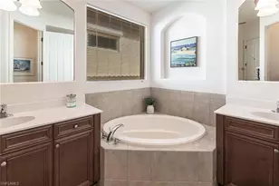 7863 Valencia Ct, Naples, FL 34113 - Photo 26