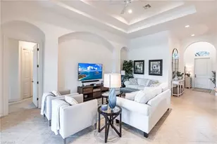 7863 Valencia Ct, Naples, FL 34113 - Photo 10