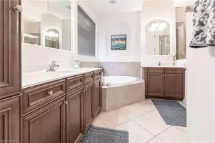 7863 Valencia Ct, Naples, FL 34113 - Photo 24