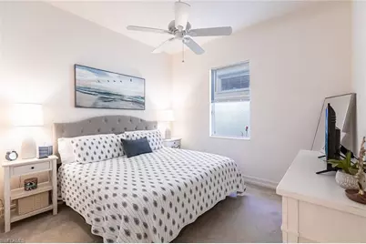 7863 Valencia Ct, Naples, FL 34113 - Photo 32