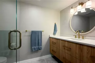 208 Bobolink Way, Naples, FL 34105 - Photo 16