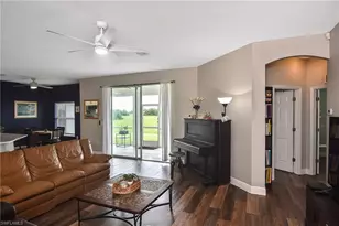 42 NE 29th St, Cape Coral, FL 33909 - Photo 14