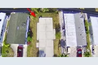 276 Bass Ln, Naples, FL 34114 - Photo 2