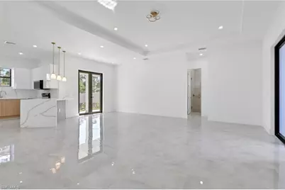 4124 6th Ave NE, Naples, FL 34120 - Photo 6