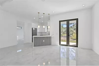 4124 6th Ave NE, Naples, FL 34120 - Photo 8