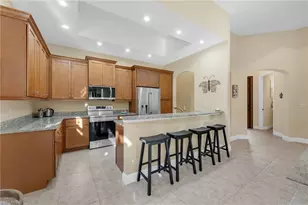 7890 Allende Ln, Naples, FL 34113 - Photo 4