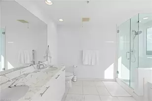 3000 Oasis Grand Blvd, Fort Myers, FL 33916 - Photo 12