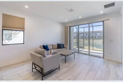 7565 Carnegie Way, Naples, FL 34119 - Photo 18