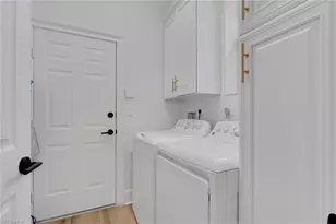 136 April Sound Dr, Naples, FL 34119 - Photo 16