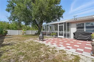 426 Chestnut Ave NW, Port Charlotte, FL 33952 - Photo 26