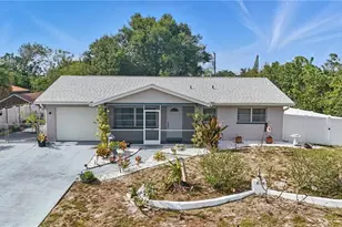 426 Chestnut Ave NW, Port Charlotte, FL 33952 - Photo 30