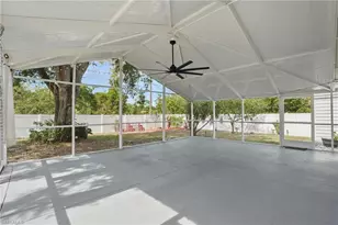 426 Chestnut Ave NW, Port Charlotte, FL 33952 - Photo 24