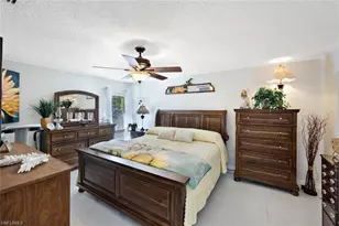 4251 Island Cir, Fort Myers, FL 33919 - Photo 12