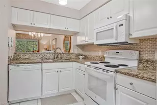 6605 Huntington Lakes Cir, Naples, FL 34119 - Photo 4