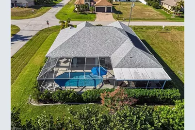 2717 SW 29th Pl, Cape Coral, FL 33914 - Photo 2