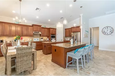 9332 Fieldstone Ln, Naples, FL 34120 - Photo 12