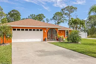 516 Lincoln Ave, Lehigh Acres, FL 33972 - Photo 2