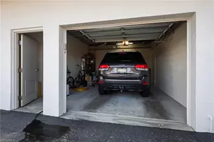 410 Flagship Dr, Naples, FL 34108 - Photo 20