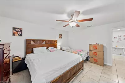 1013 NE 15th St, Cape Coral, FL 33909 - Photo 14
