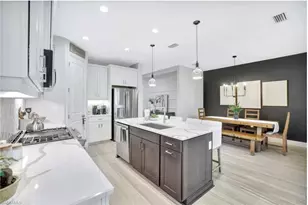 4621 Centaurus Cir, Naples, FL 34120 - Photo 8