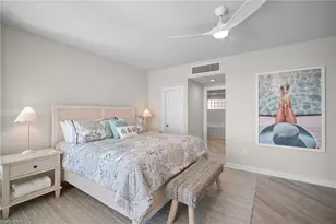 300 Dunes Blvd, Naples, FL 34110 - Photo 20