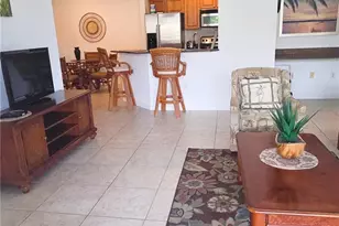 12975 Positano Cir, Naples, FL 34105 - Photo 2