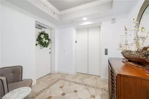 23540 Via Veneto Blvd, Bonita Springs, FL 34134 - Photo 4