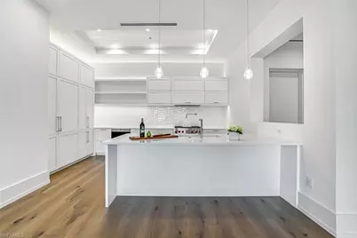 201 8th St S #308, Naples, FL 34102 - Photo 4