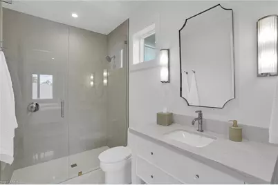 555 Whispering Pine Ln, Naples, FL 34103 - Photo 34