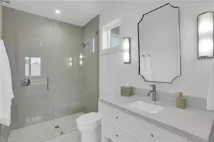 555 Whispering Pine Ln, Naples, FL 34103 - Photo 34