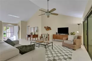 796 Reef Point Cir, Naples, FL 34108 - Photo 10