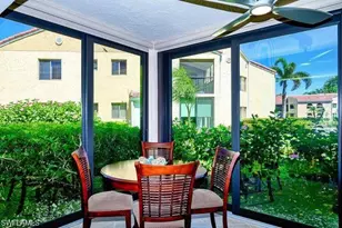 601 Beachwalk Cir, Naples, FL 34108 - Photo 10