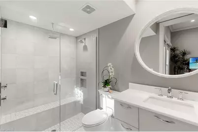 927 Barcarmil Way, Naples, FL 34110 - Photo 32