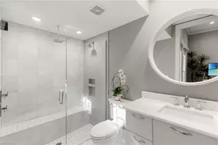 927 Barcarmil Way, Naples, FL 34110 - Photo 32