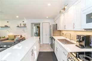 980 7th Ave S, Naples, FL 34102 - Photo 12