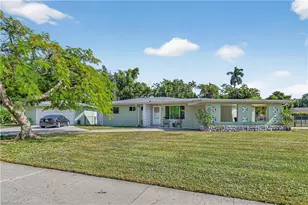 2741 McGregor Blvd, Fort Myers, FL 33901 - Photo 2