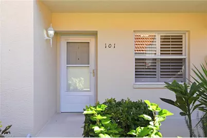 289 Robin Hood Cir #101, Naples, FL 34104 - Photo 2