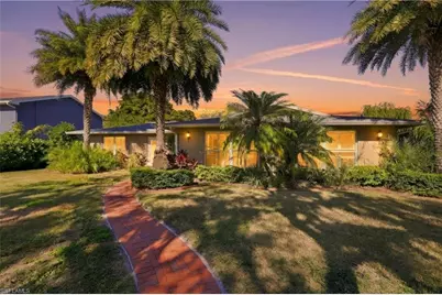 74 Aqua Ln, North Fort Myers, FL 33903 - Photo 2