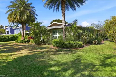 74 Aqua Ln, North Fort Myers, FL 33903 - Photo 42