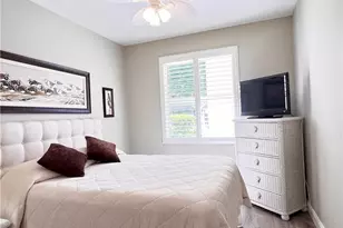 8555 Naples Heritage Dr, Naples, FL 34112 - Photo 16
