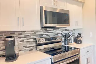 8555 Naples Heritage Dr, Naples, FL 34112 - Photo 8