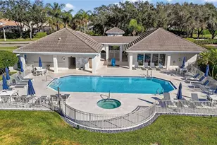 1867 Seville Blvd, Naples, FL 34109 - Photo 32