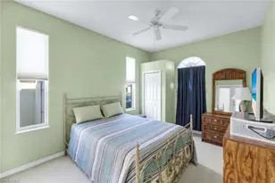 1201 Jardin Dr, Naples, FL 34104 - Photo 22