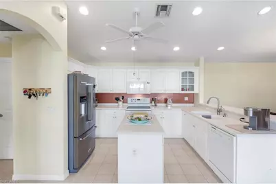 1201 Jardin Dr, Naples, FL 34104 - Photo 12