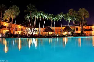 2555 Tamiami Trl N, Naples, FL 34103 - Photo 14