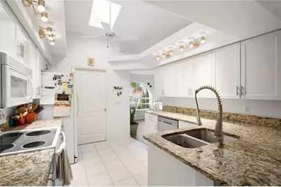 2233 SE 18th Ave, Cape Coral, FL 33990 - Photo 16