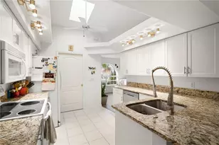 2233 SE 18th Ave, Cape Coral, FL 33990 - Photo 16